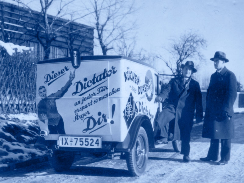 DICTATOR Auto 1932